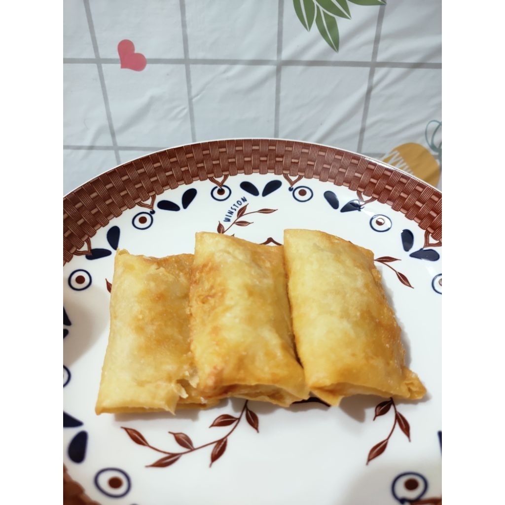 

Dimsum Goreng Keju Lumer Isi 4 Pcs + Saos 1 Bks