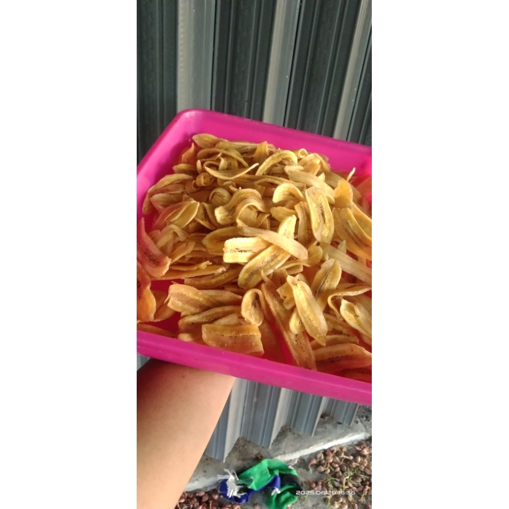 

KERIPIK PISANG KAPOK KUNING !!! 250 gram cuman 17k