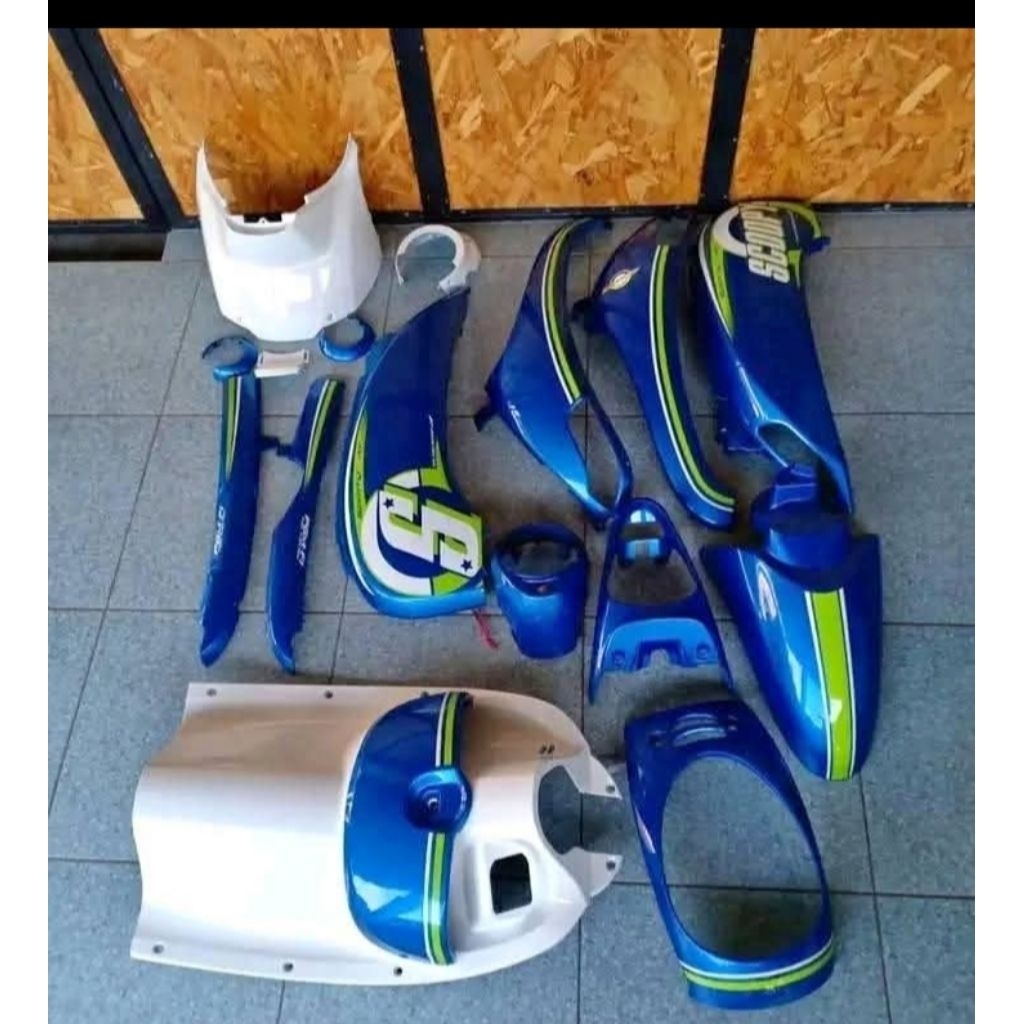 Full Body Halus Set Scoopy Fi Lama Tahun 2013-2016 K16 Biru Putih