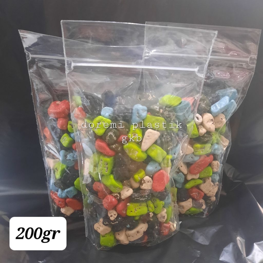 

Coklat Kerikil 200gr / Coklat oleh oleh umroh dan haji / coklat Elmer Batu Kecil kecil kerikil