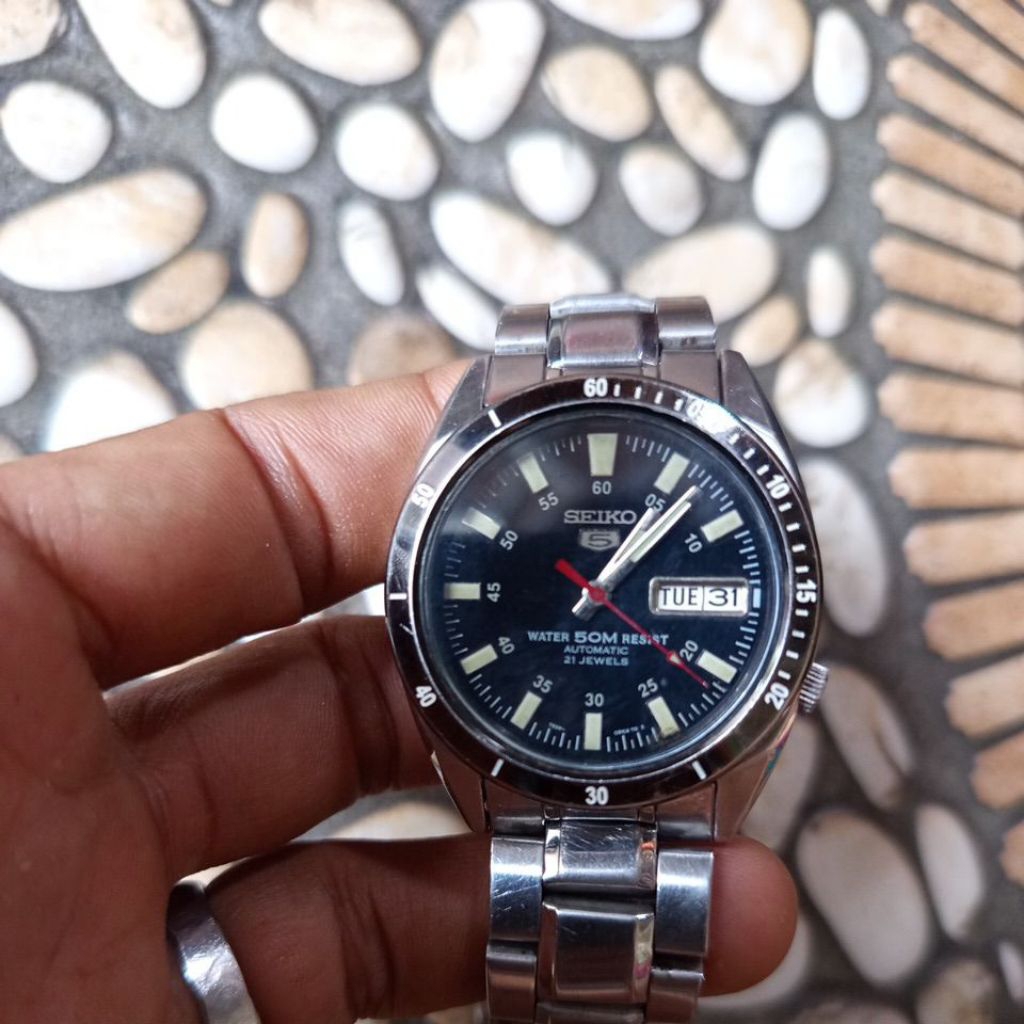 jam Seiko 5 otomatis model sport full original bekas