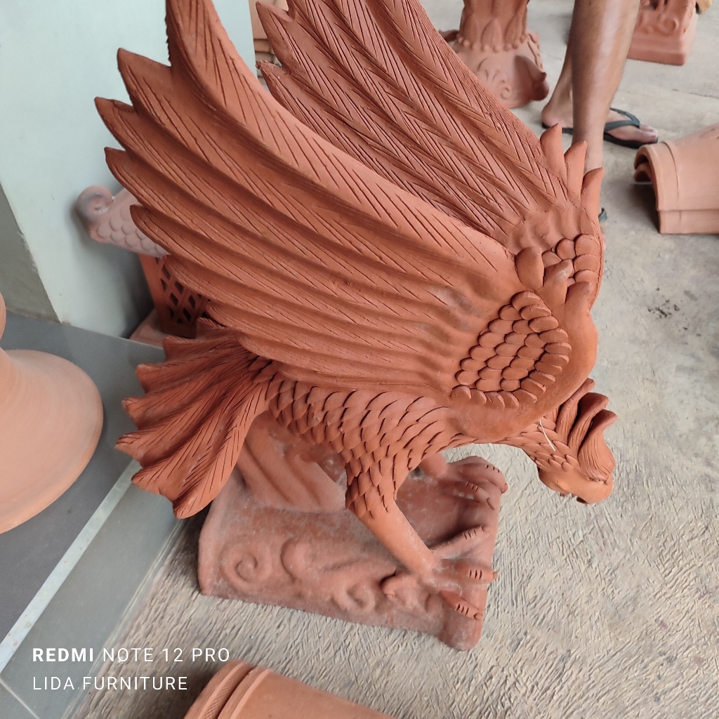 wuwung kerpus mahkota model burung