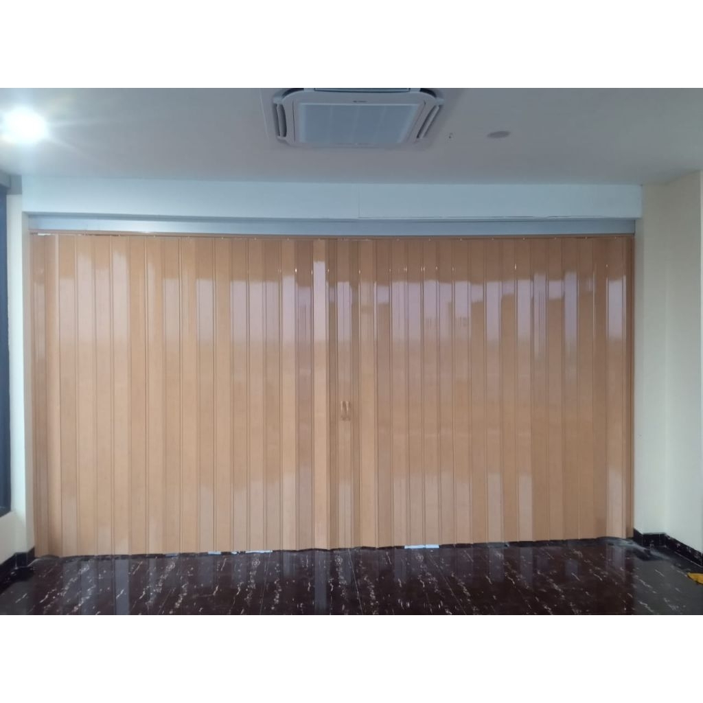 PENYEKAT RUANGAN HOZE FOLDING DOOR PVC LIPAT SLIDING