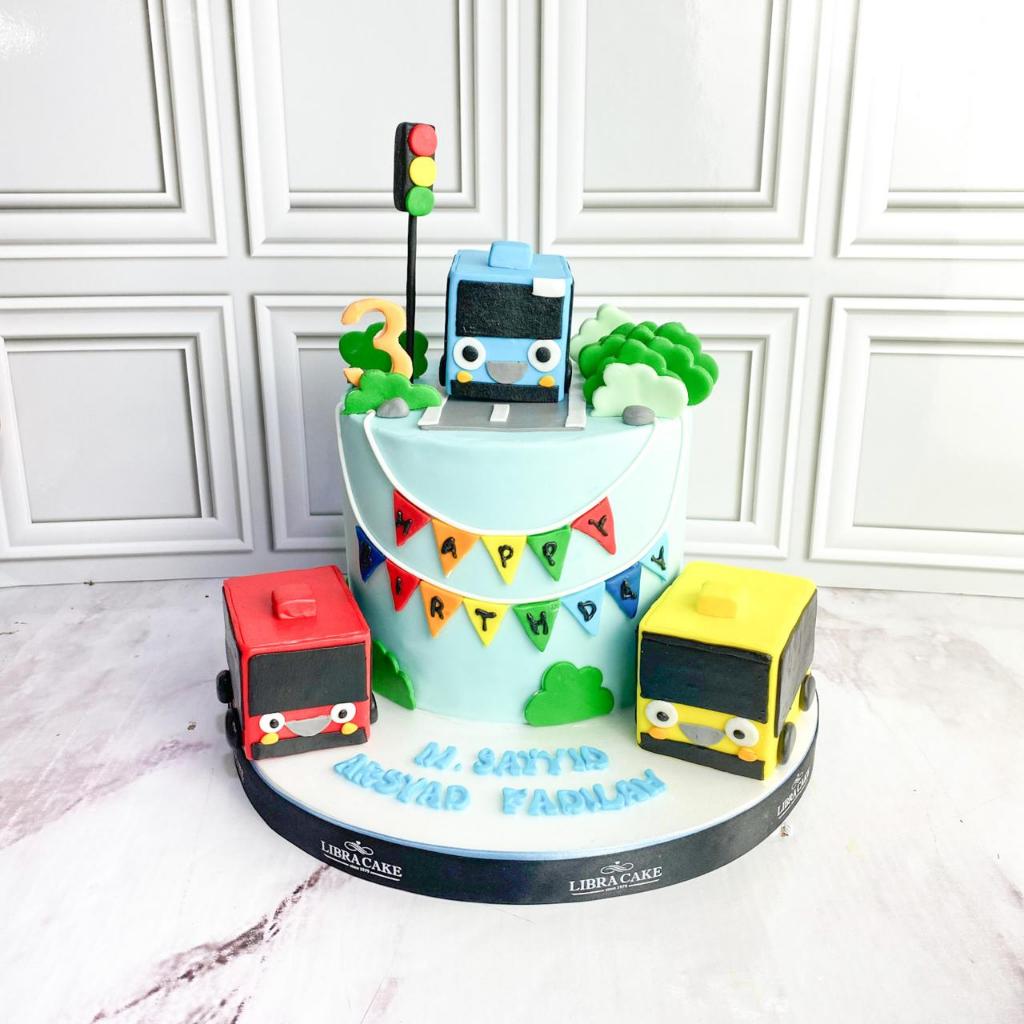 

Kue Ulang Tahun/Birthday Cake/Kue Ultah tema Tayo/Tayo Cake/Kue Birthday jakarta