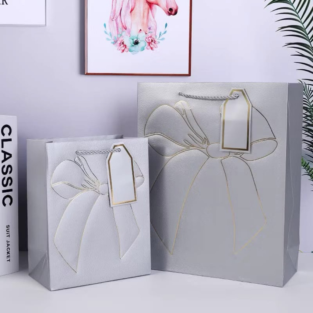 

Paper Bag Motif Pita || Paper Bag Polos | Tas Belanja - Goodie Bag | Souvenir