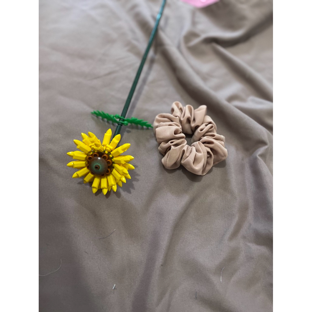 Scrunchie ikat rambut lusinan grosir