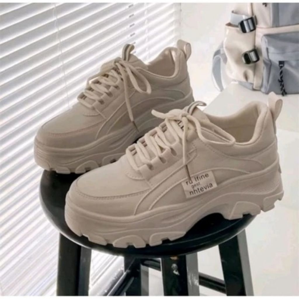 Sepatu Sneakers Korea Wanita Rulfine Sepatu Wanita Sneakers Putih Platform Tinggi Korean Fashion