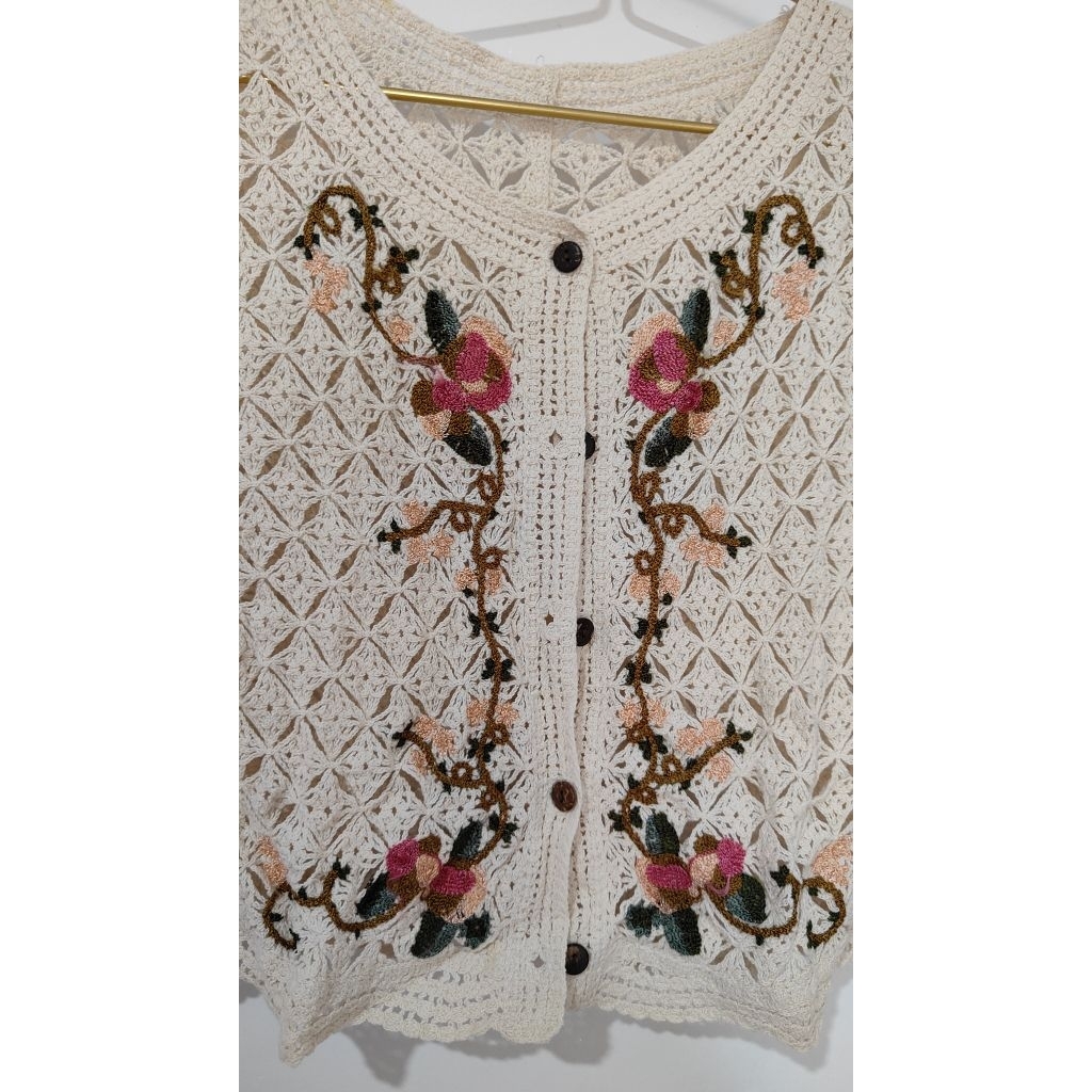 Blouse Crochet preloved