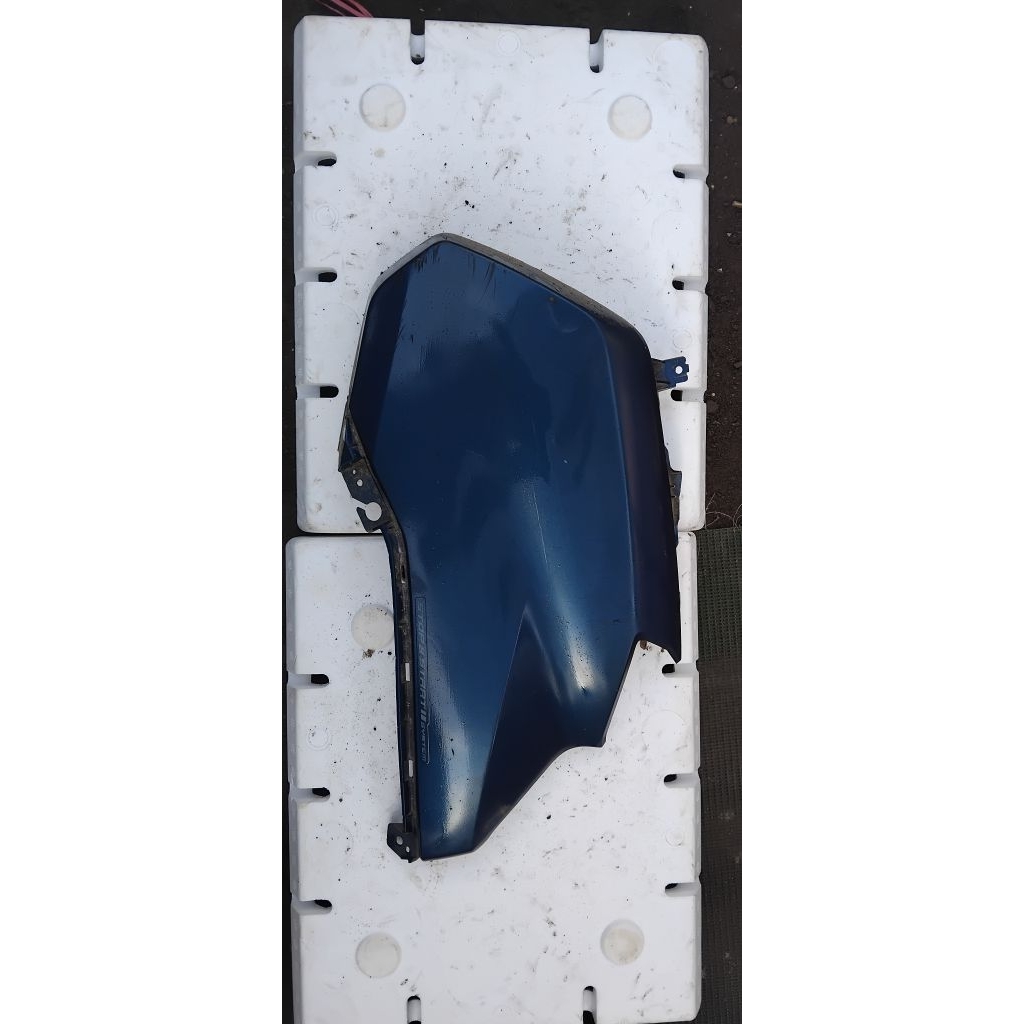 Sayap Nmax New B6H kanan original Sayap Dek Nmax New Original