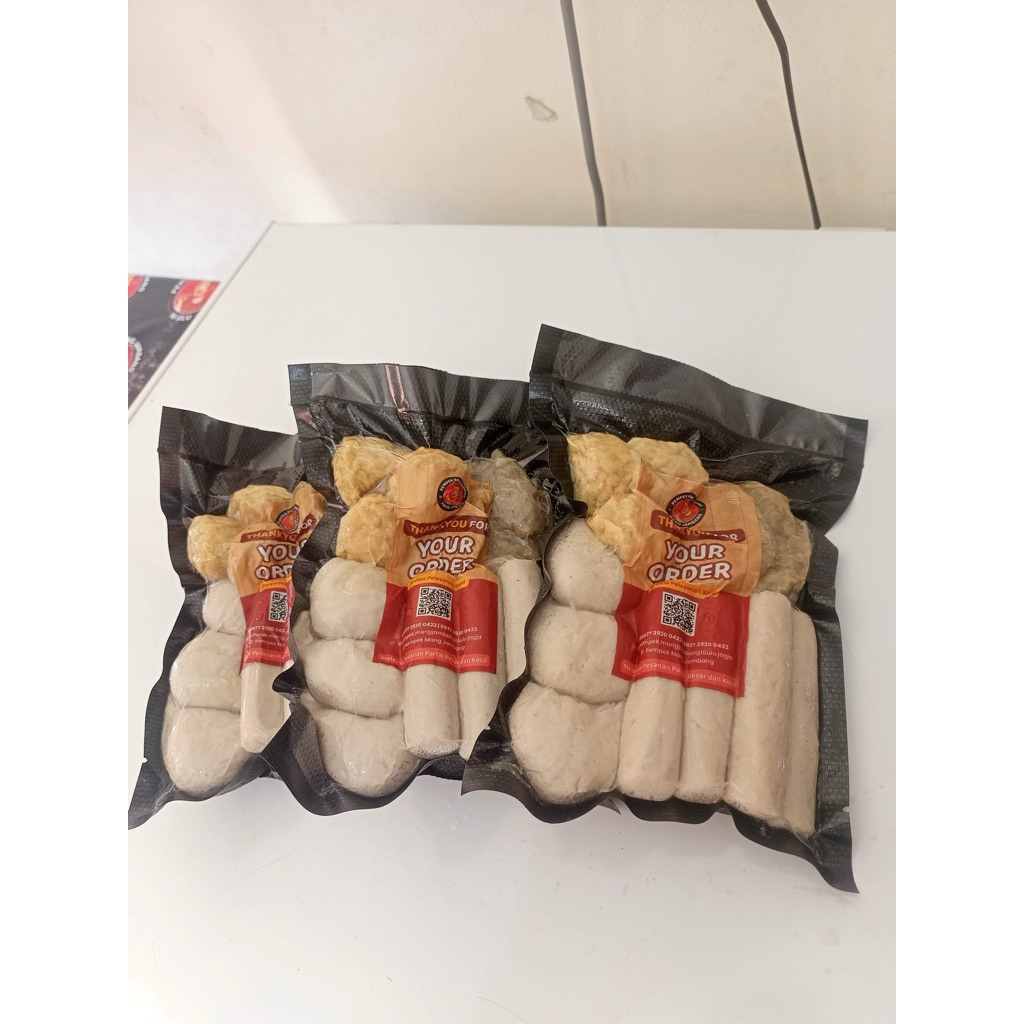 

Paket pempek komplit isi 12