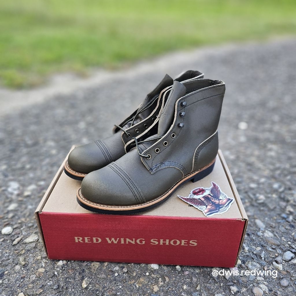 Redwing 8078 Iron Ranger Alpine Portage size 42