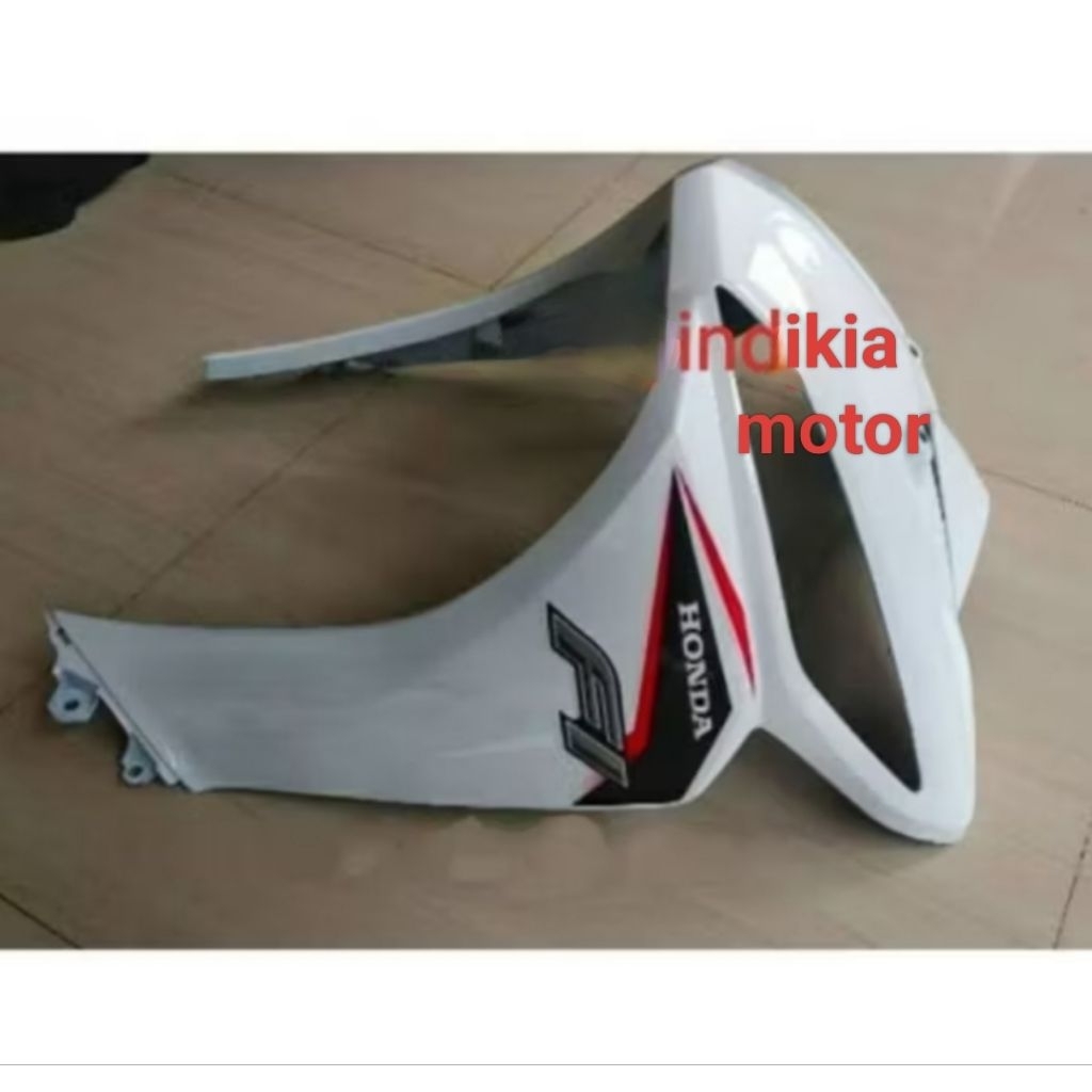 tameng panel dasi Revo fi Revo fit fi putih