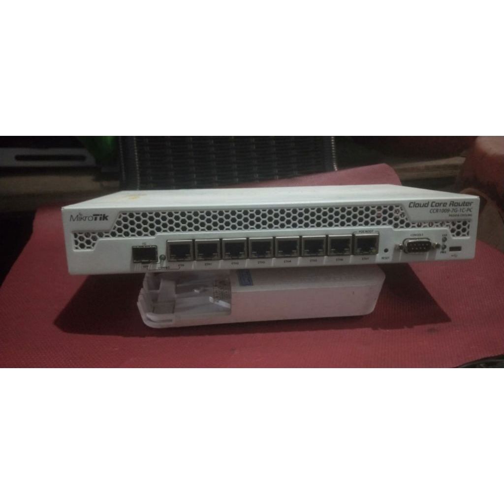 Mikrotik ccr1009-7g-1pc