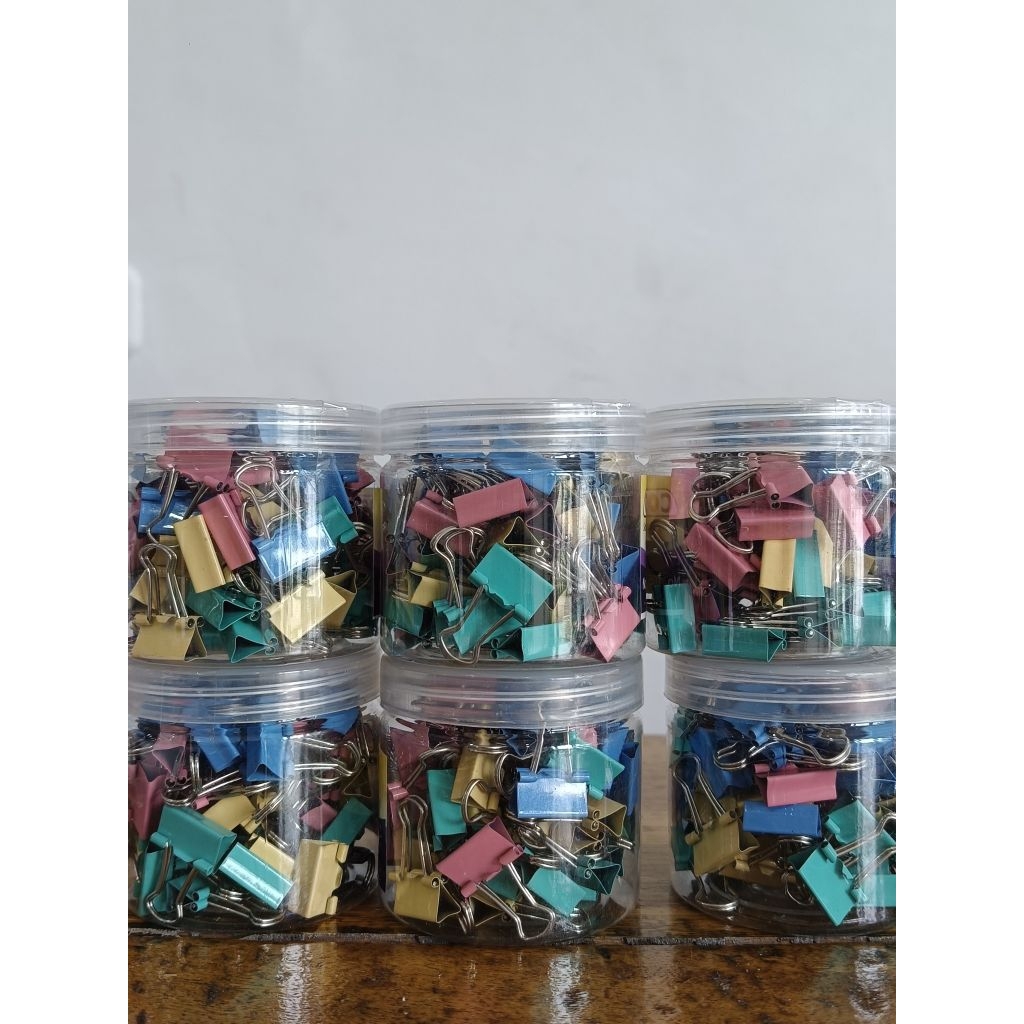 

PAPER CLIPS