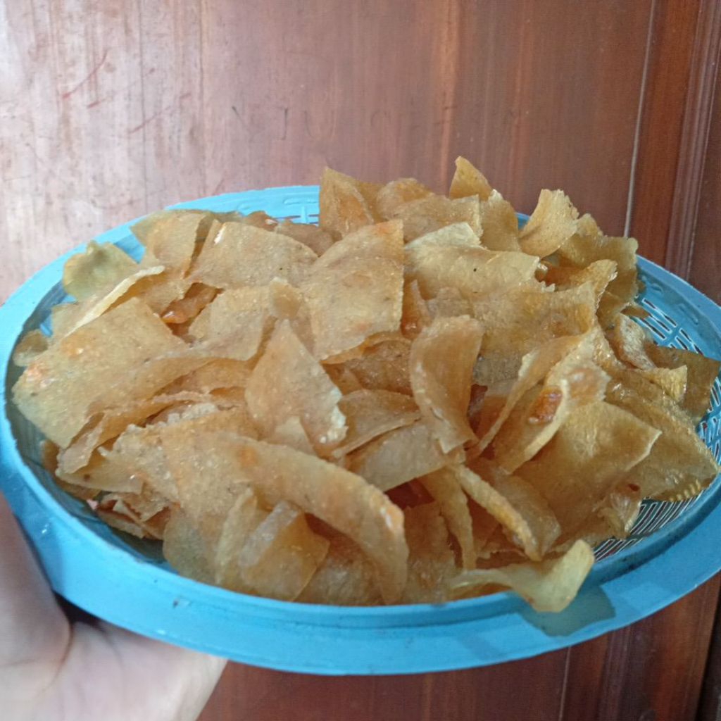 

Krupuk puli 1kg enak gurih dan renyah