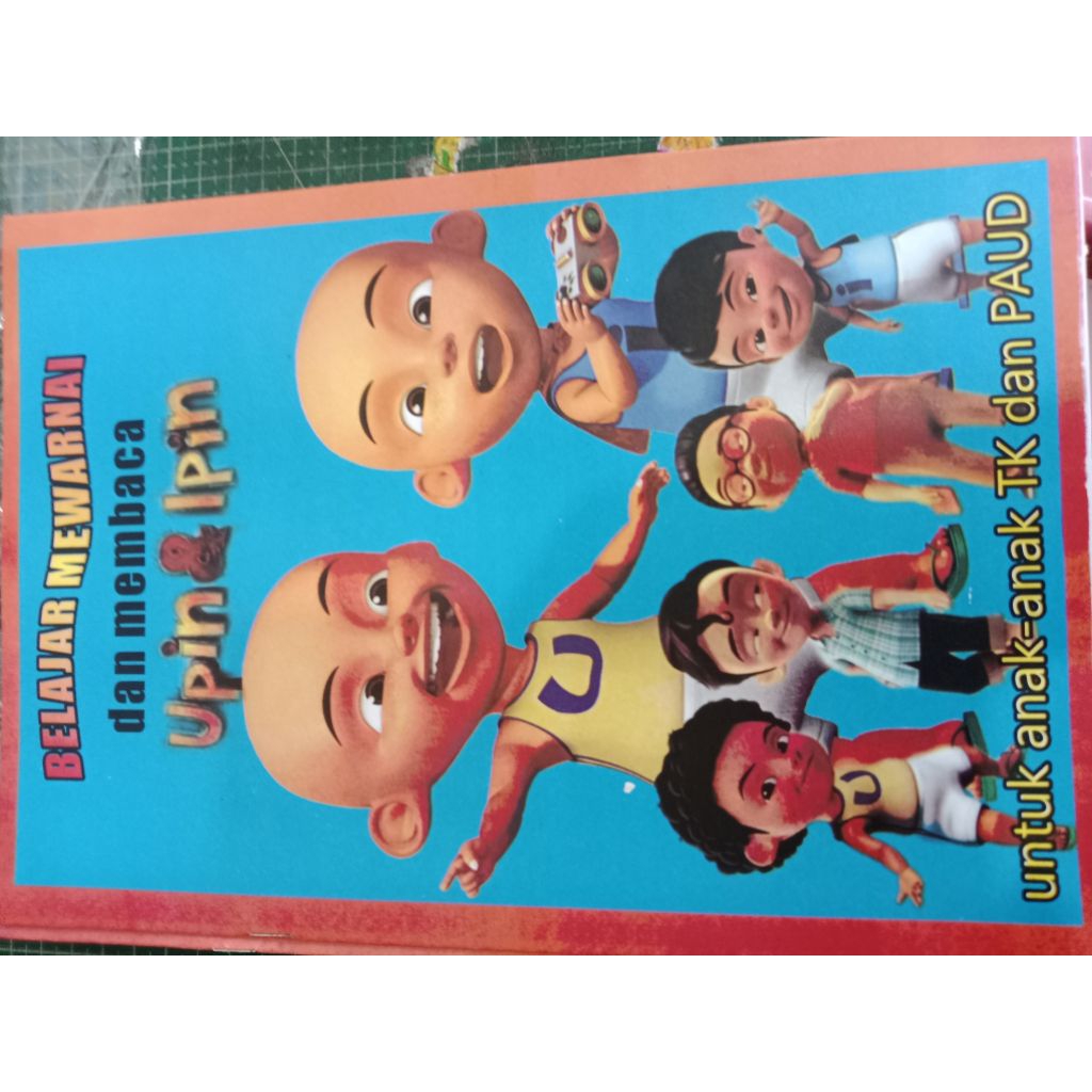 buku mewarnai edisi UPIN IPIN