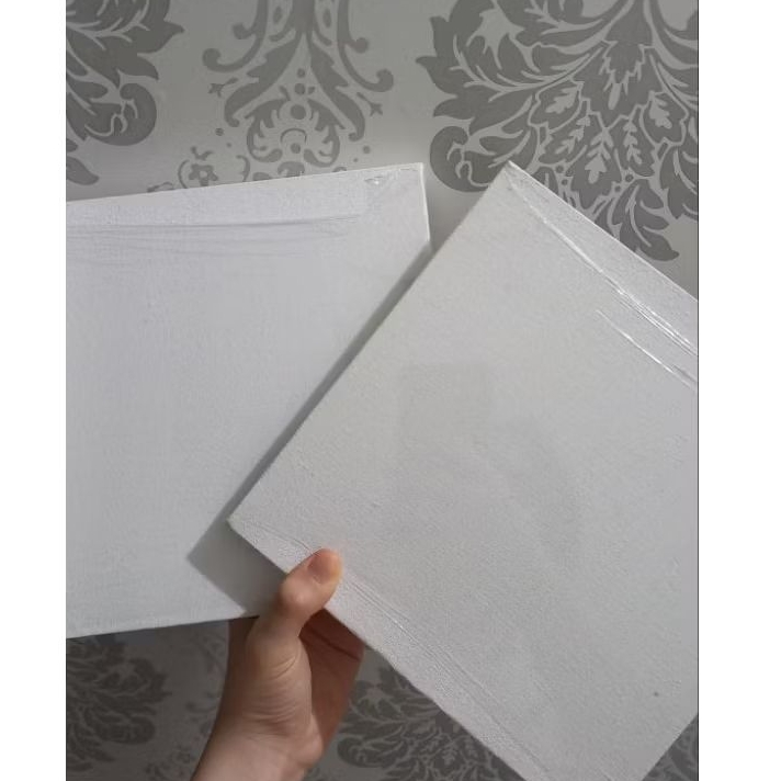 

NEW! Canvas 20×20 putih bersih MAKASSAR