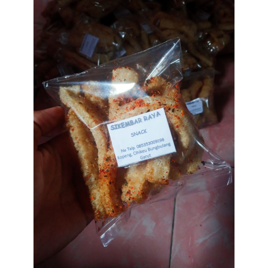 

kerupuk kulit kwpedas gurih