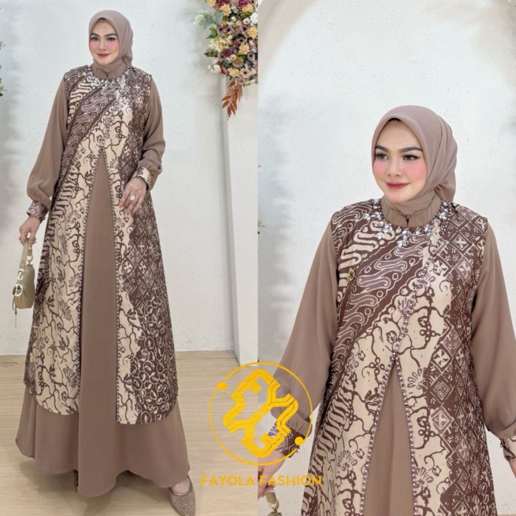 Jennaira Dress Premium