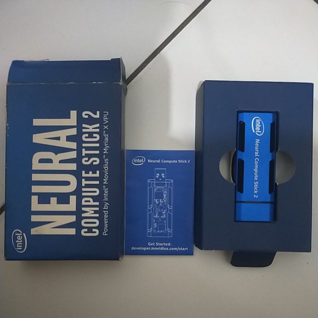 Intel Neural Compute Stick 2