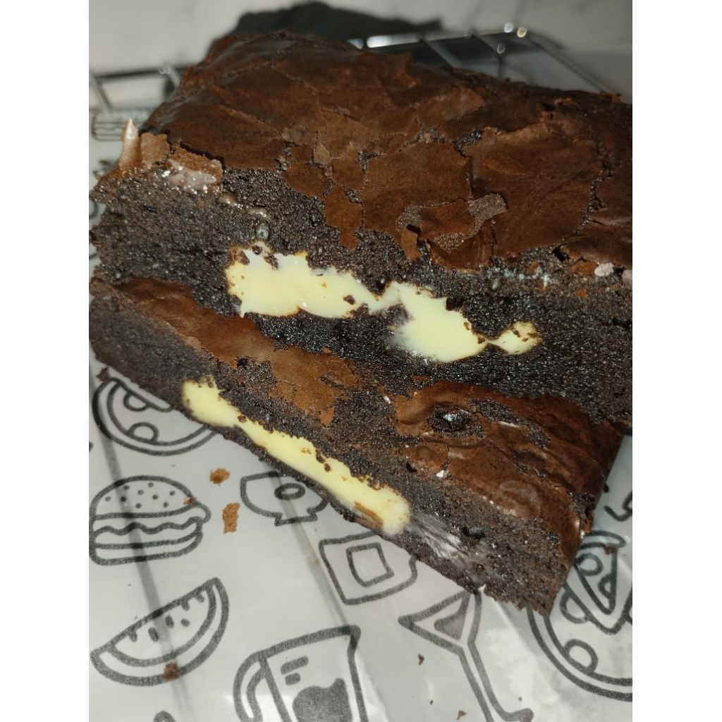 

Brownies Isi Keju Lumer Size 20x10