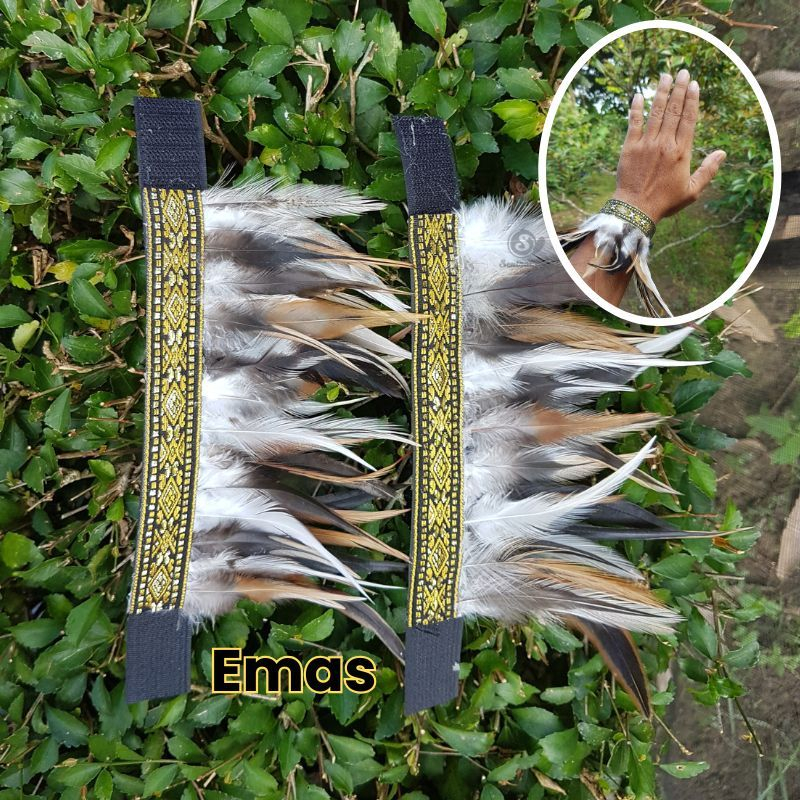 GELANG TANGAN BULU AKSESORIS TARI KOSTUM DAYAK DAN ETNIK PAPUA PAWAI KARNAVAL DEWASA DAN ANAK