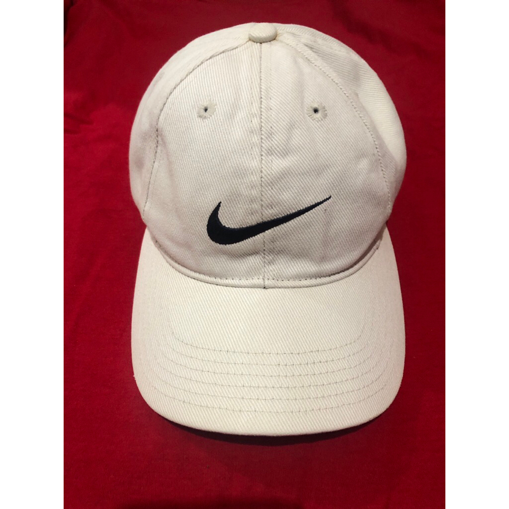 topi nike collab tiger wood