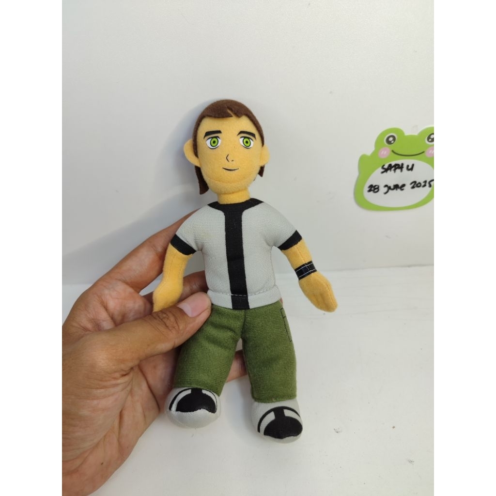 boneka ben 10 original cn ben10