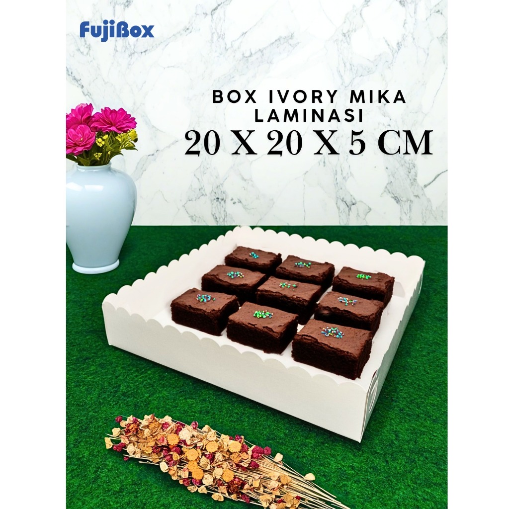 

( 10 Pcs ) Fuji Box Dus Kotak Kue hampers puding cake Ivory Polos laminasi 20 cm x 20 cm x 5 cm Premium Tutup Mika Full