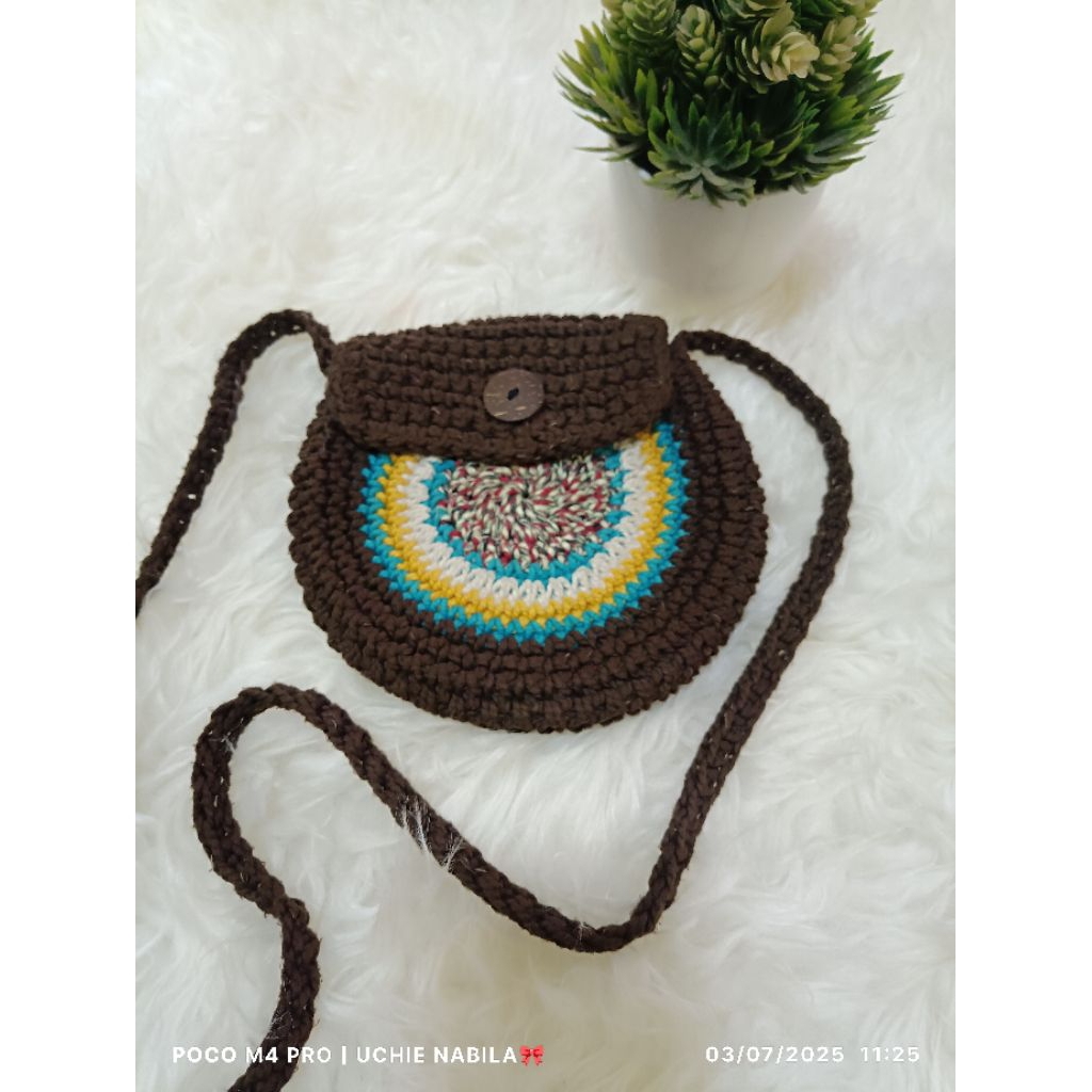 TAS RAJUT BULAT