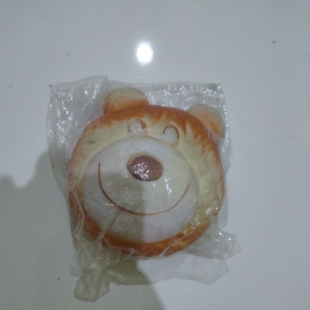 Preloved squishy Breadou bread