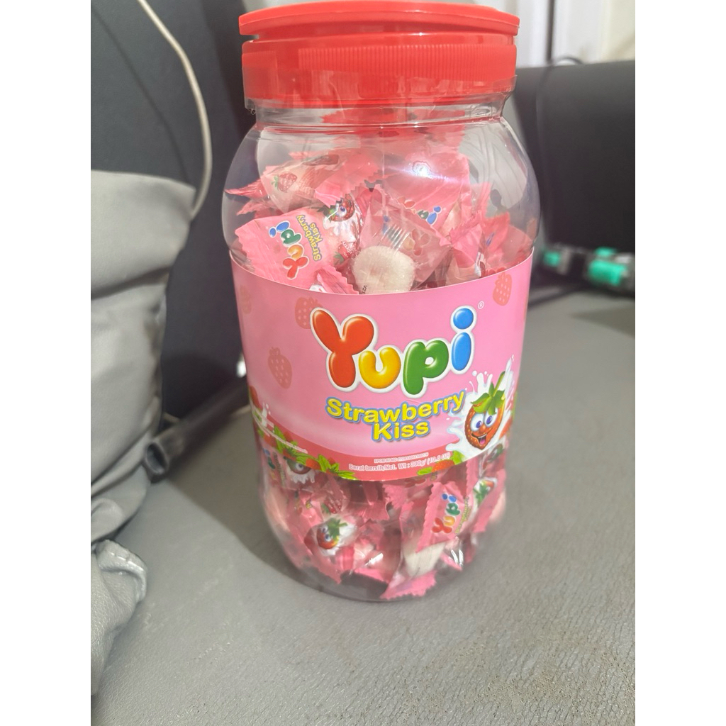 

Permen Yupi Kaleng 125pcs