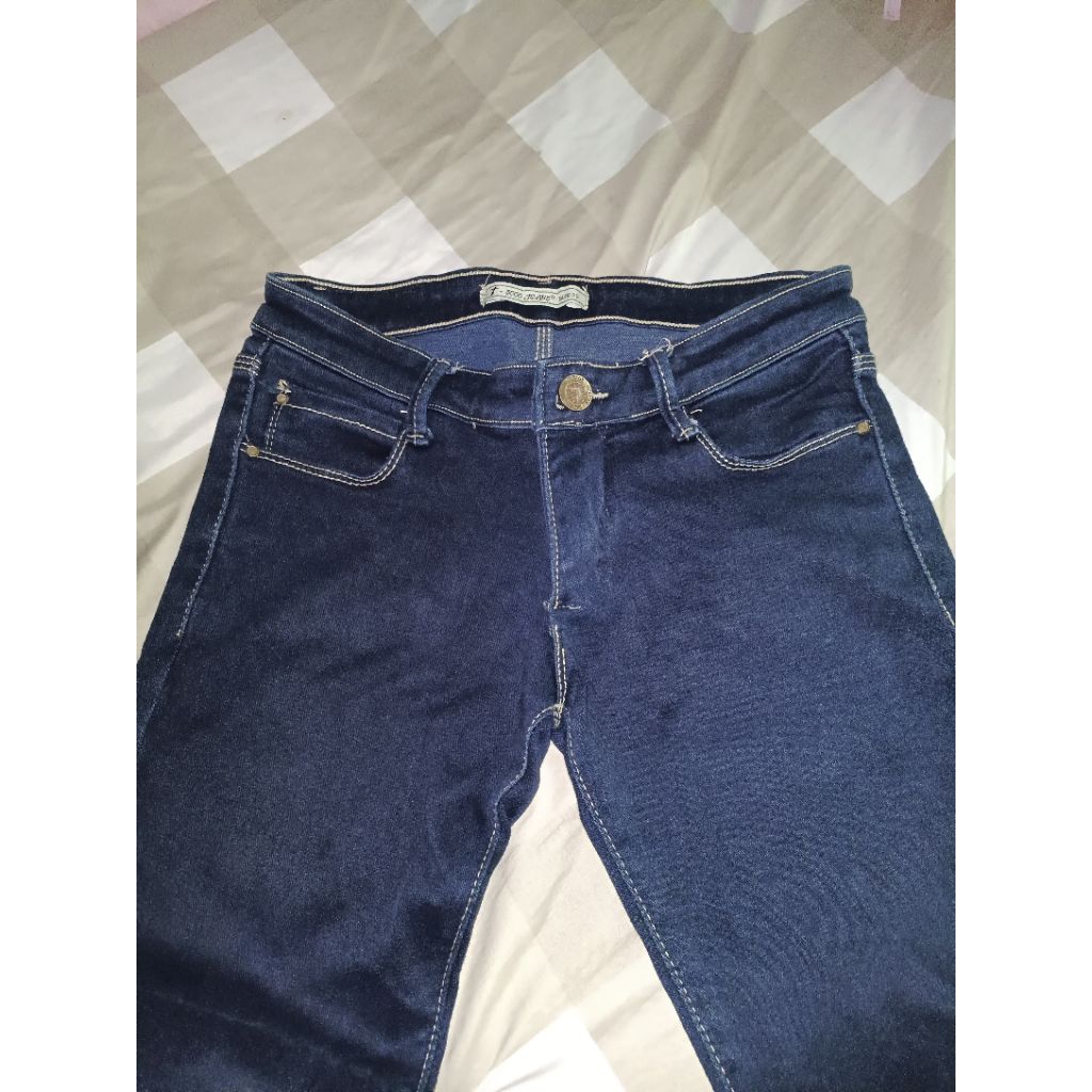 celana jeans biru T-3000