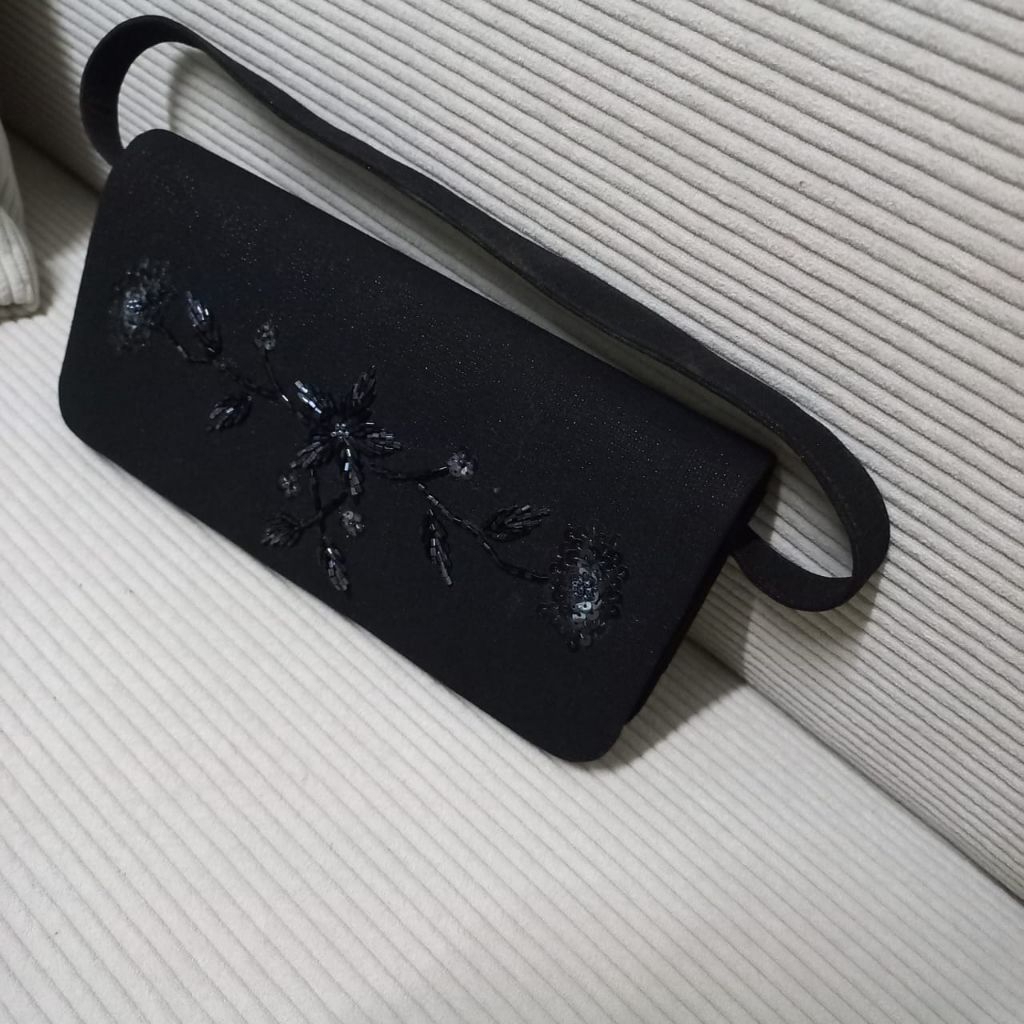 Tas kondangan second sulam mote warna hitam