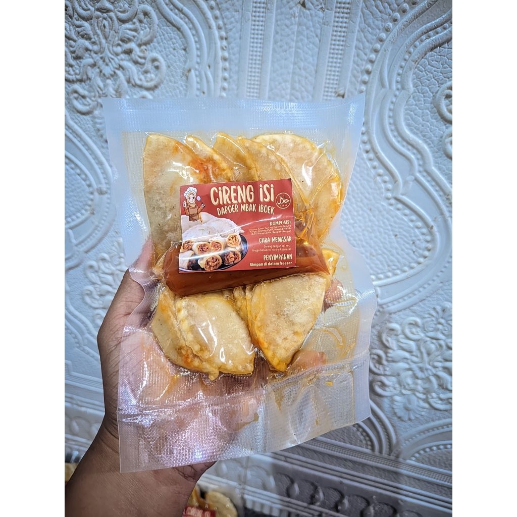 

CIRENG ISI AYAM SUWIR