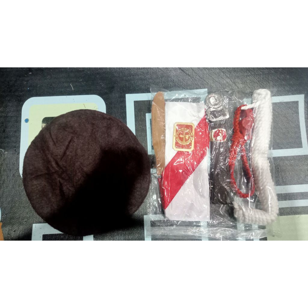 Perlengkapan Baju Pramuka Alat Atribut Pramuka Putra Putri SD