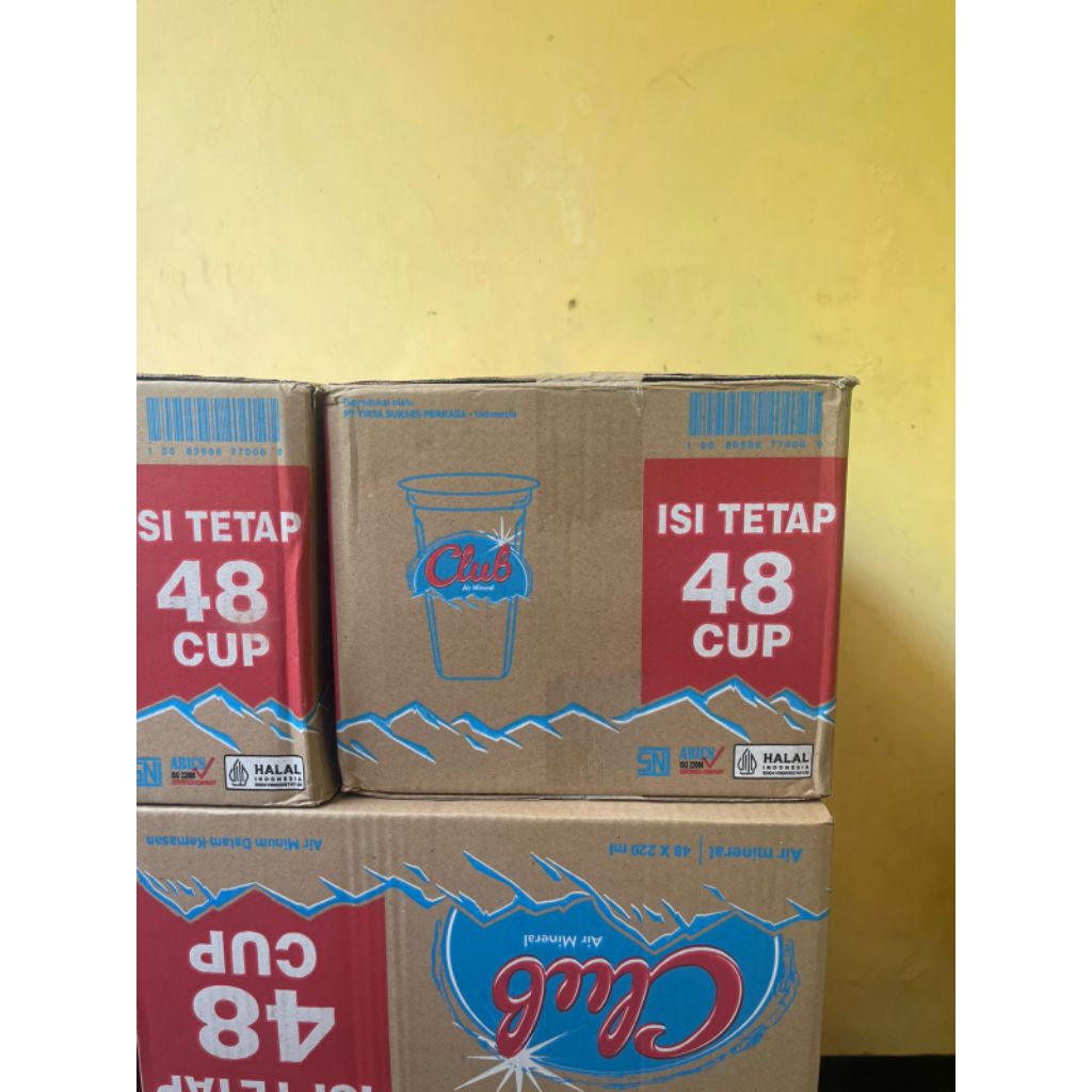 

CLUB AIR MINERAL GELAS 220 ML 1 KARTON (ISI 48)