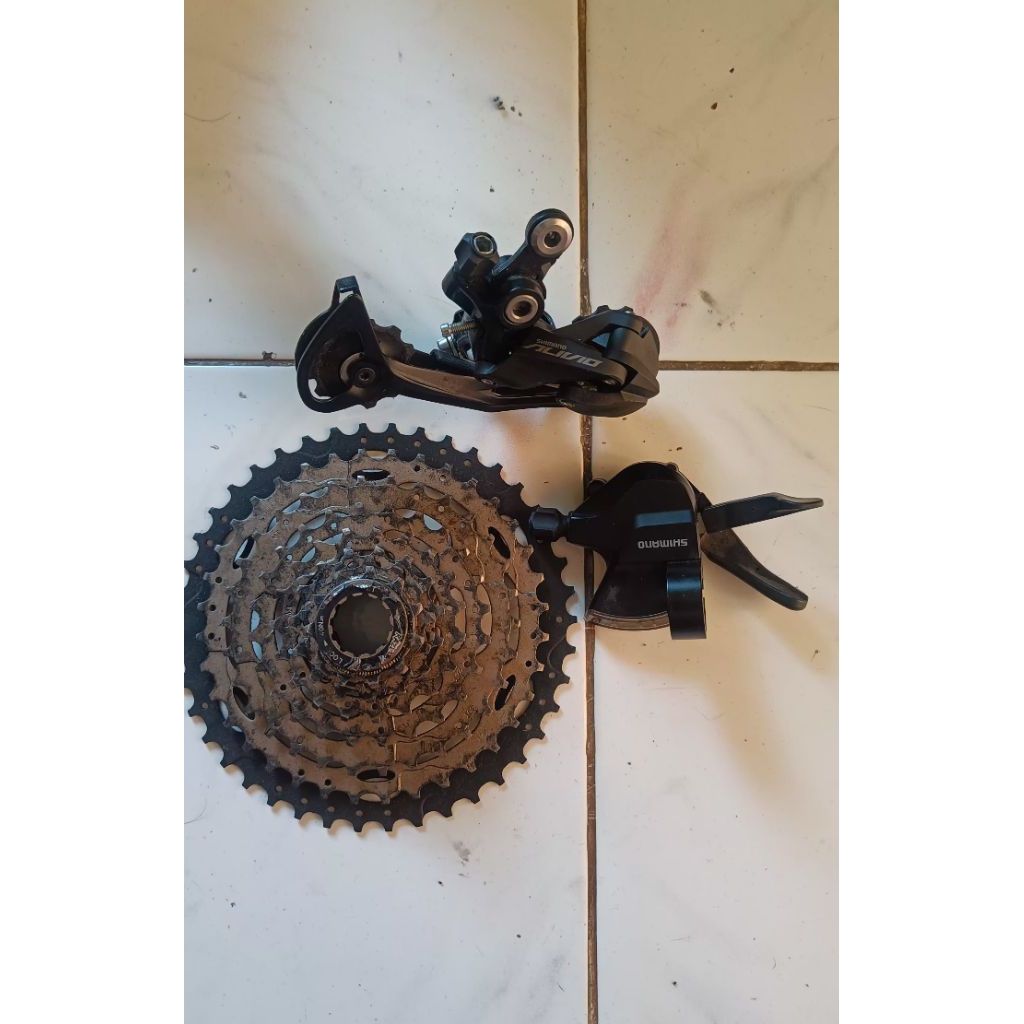 mini Group set Shimano Alivio M 3100