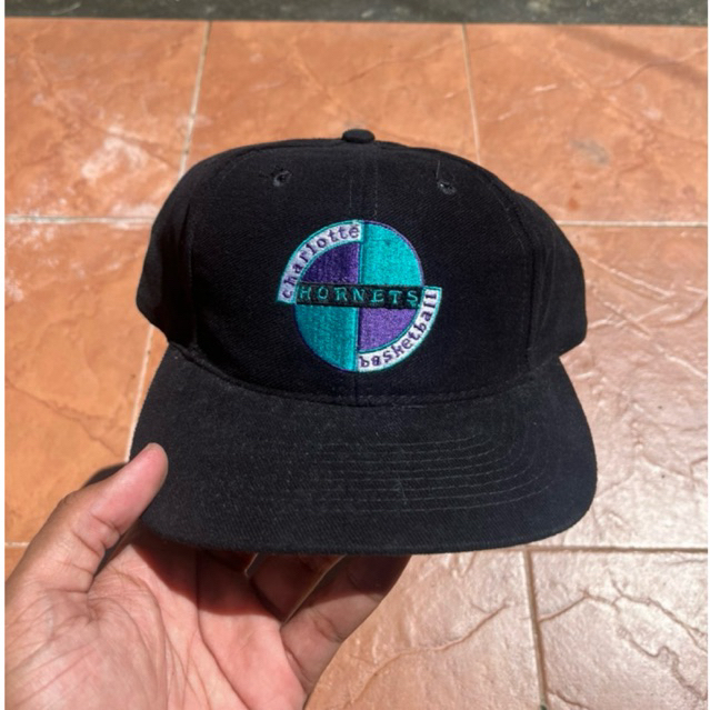 Snapback Vintage NBA Charlotte Hornets