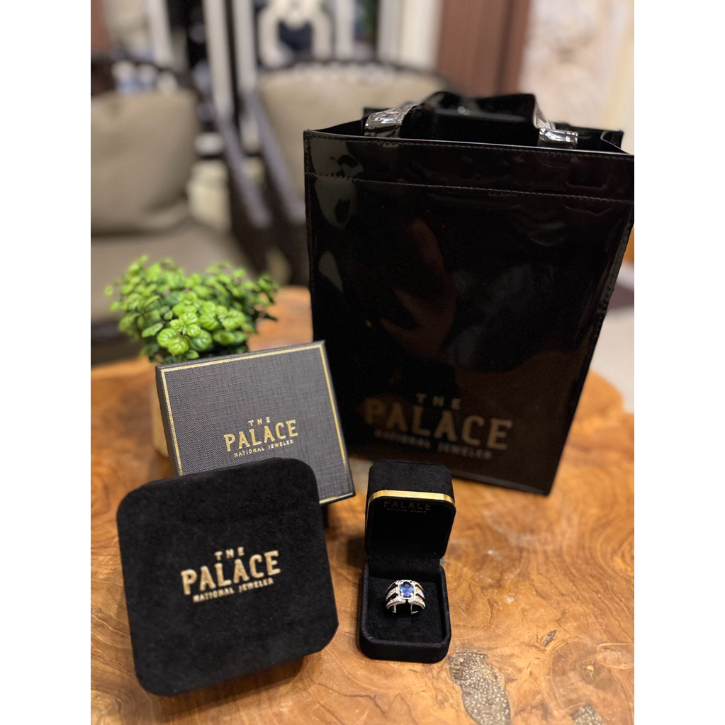 Ring Box The Palace free paper bag