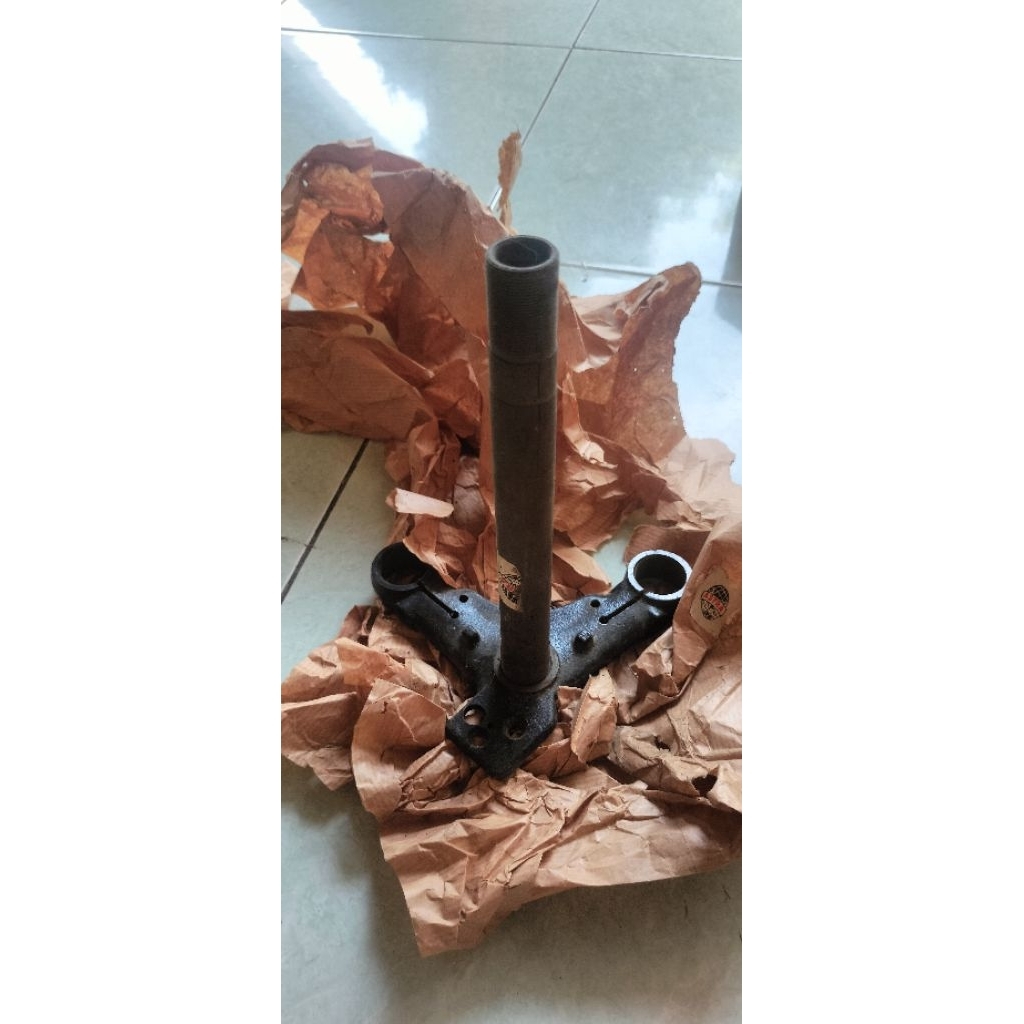 T SETANG SEGITIGA BAWAH HONDA WIN ORIGINAL WINN 100