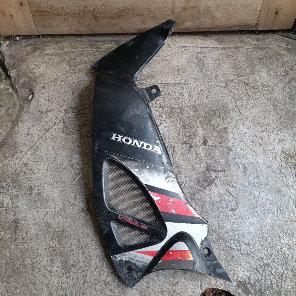 sayap dalam kepangan KIRI silver honda kirana 125 original