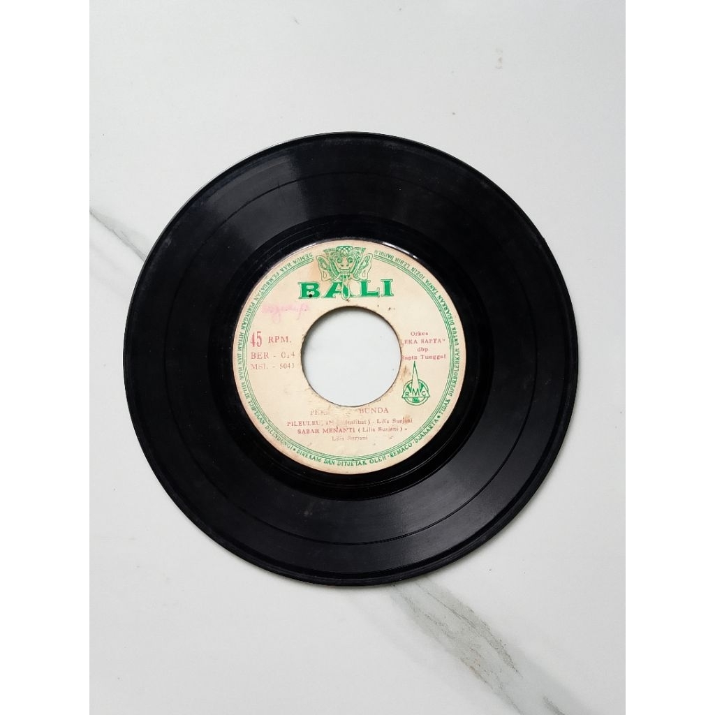 Piringan Hitam Lilis Suryani Album Permata Bunda