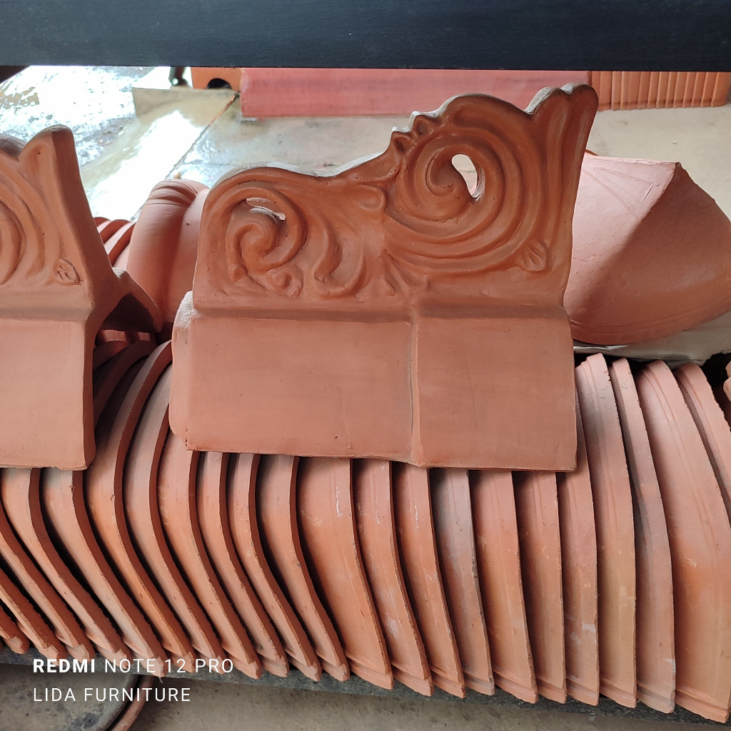 wuwung hias model ukir