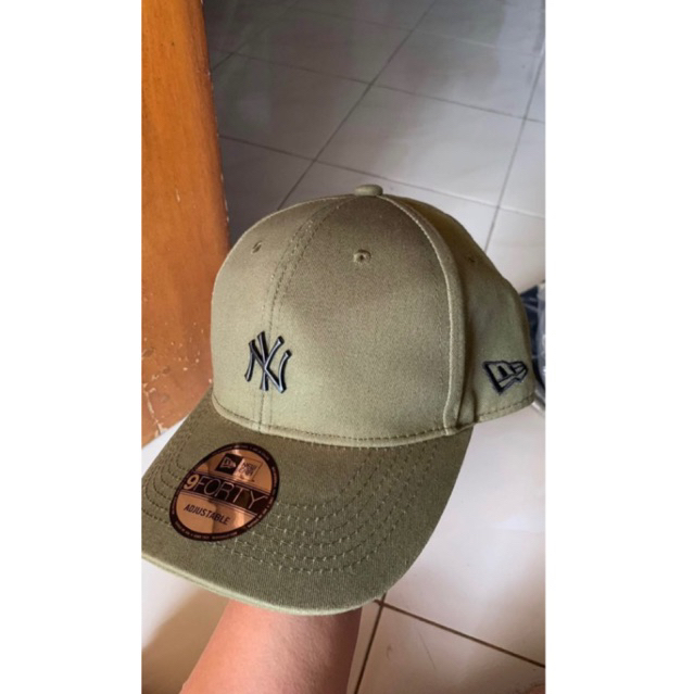topi green army ny