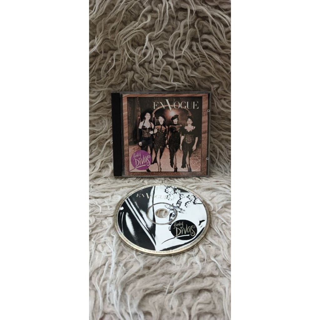 ENVOGUE FUNKY DIVAS | KASET CD