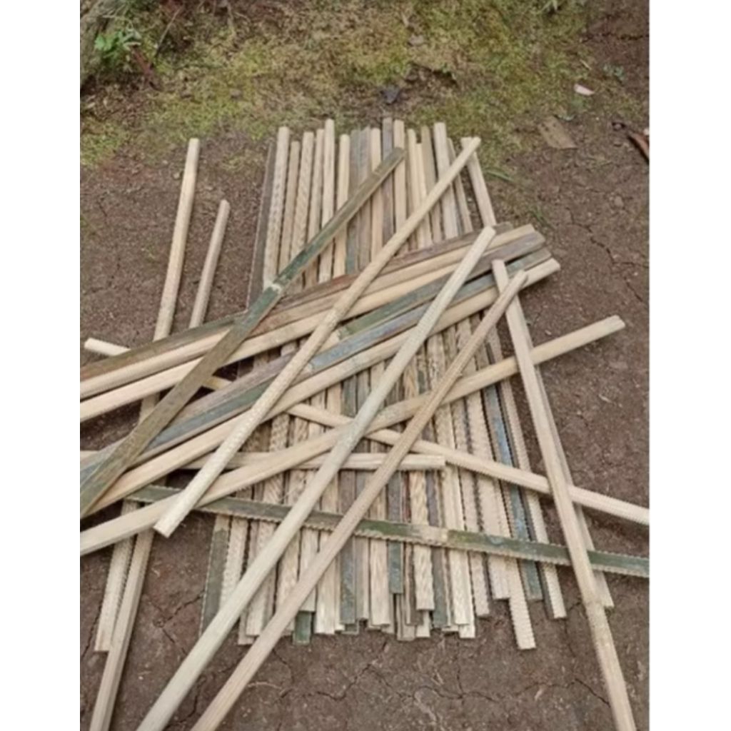 BILAH BAMBU ISI 50 BATANG