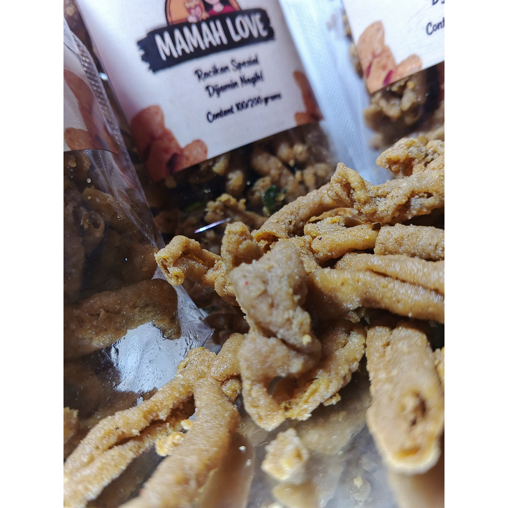 

Camilan Hits! Keripik Usus Original 200gr – Renyahnya Juara, Gurihnya Nggak Main-Main!