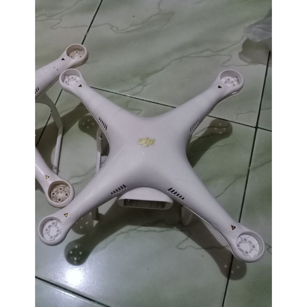BODY PHANTOM 3 PRO LENGKAP TINGGAL PASANG MAINBOARD AJA