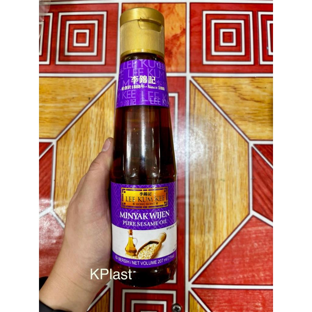 

Minyak Wijen Lee Kum Kee 207 ml / Pure Sesame Oil